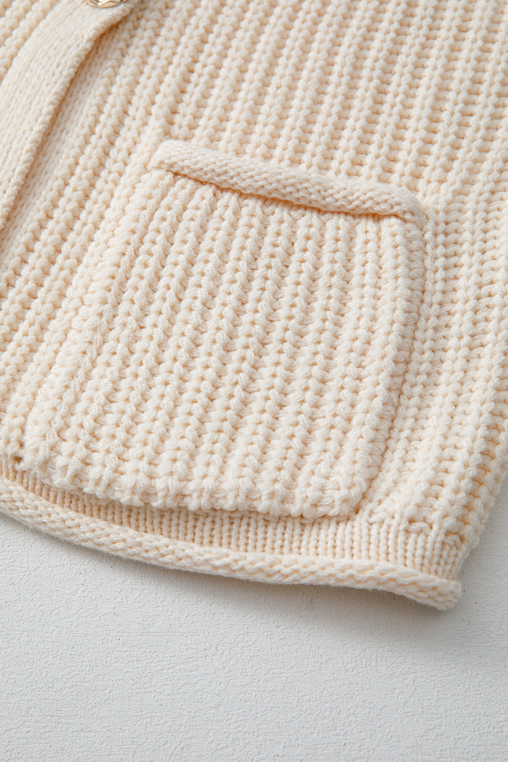 White Solid Textured Knit Sweater Vest With Side Pockets - Shopping Therapy, LLC Sweaters & Cardigans/Sweater Vests