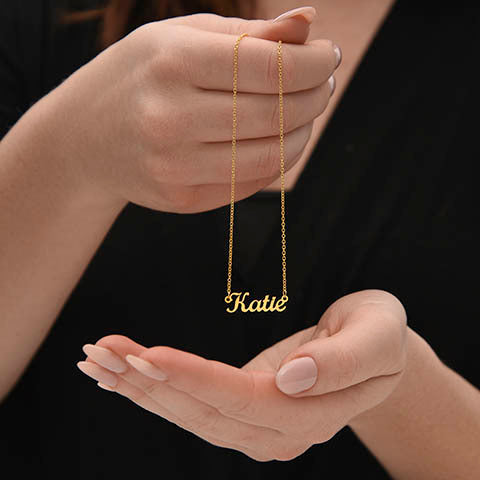 Unique Personalized Jewelry Ideas for Women