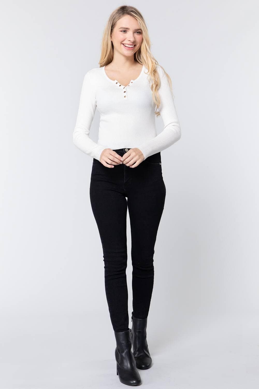 Off-White Long Sleeve V-Neck Sweater - Shopping Therapy, LLC 